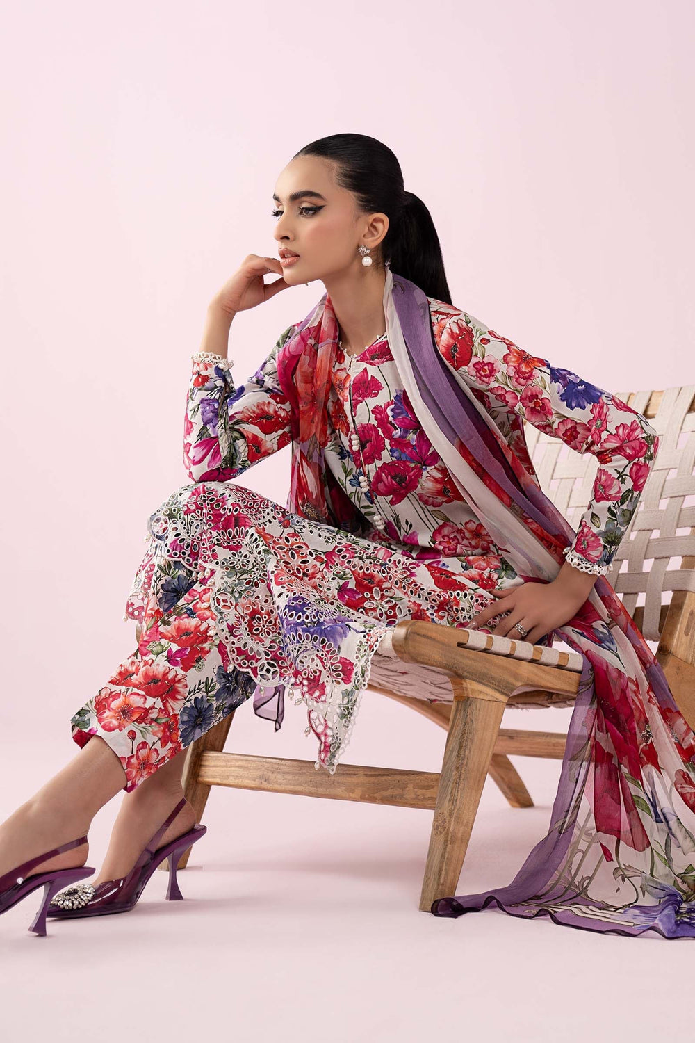03-Piece Printed Lawn Suit With Chiffon Dupatta | Ready To Wear