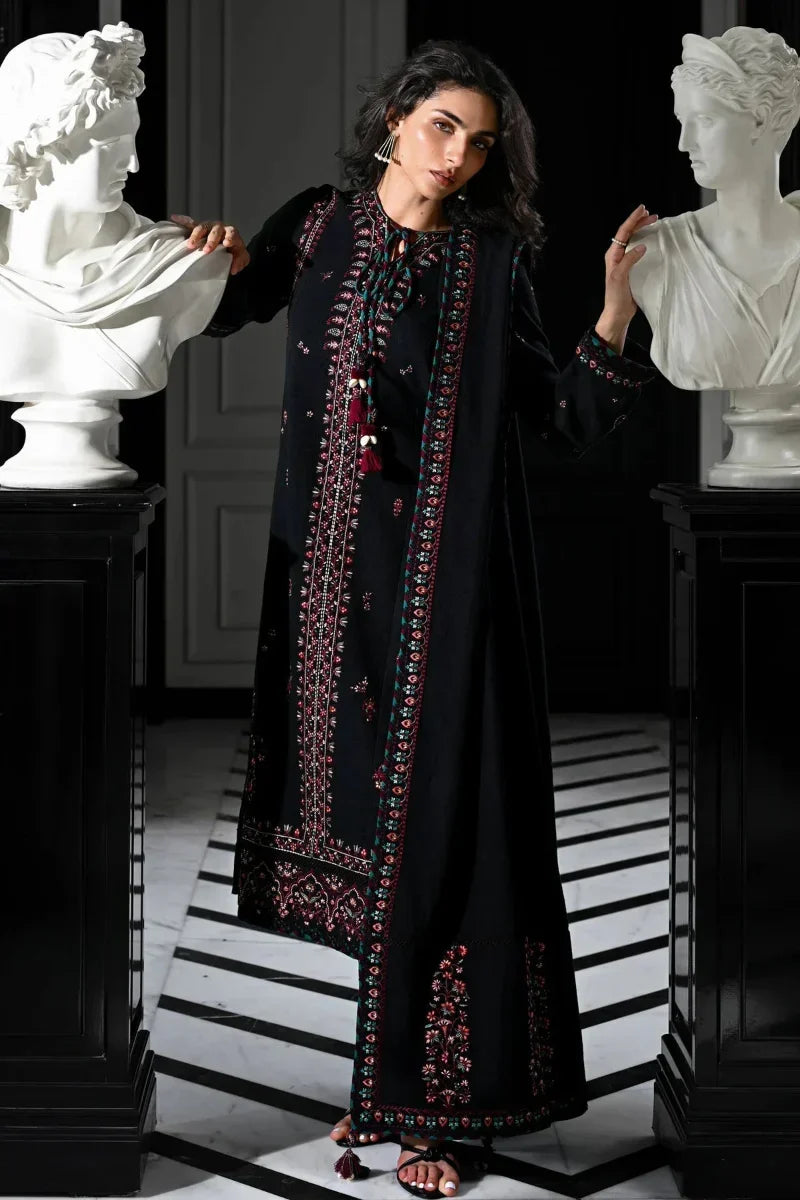 03-Piece Embroidered Cotton Suit With Chiffon Dupatta | Ready To Wear