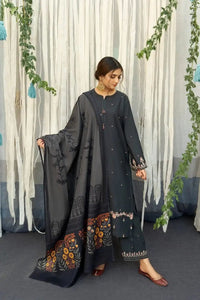 Elegant Charcoal Embroidered Lawn Suit with Digital Organza Dupatta |RTW